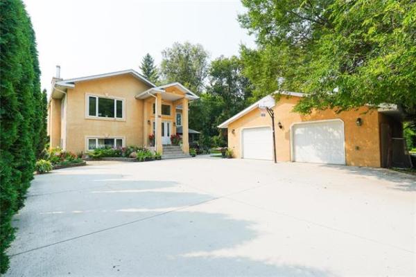 Home Photo - 98 Maple Avenue