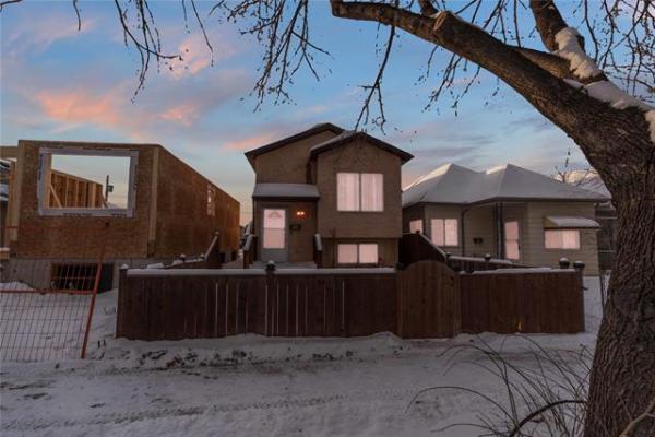 Home Photo - 308 Collegiate Street