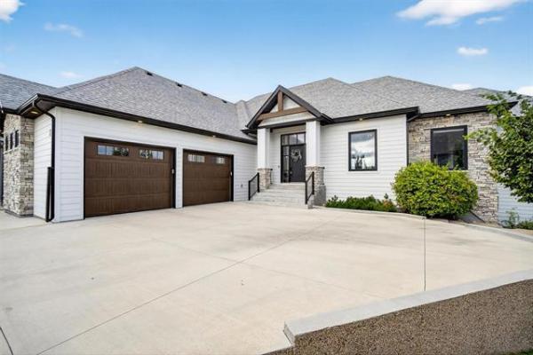 Home Photo - 14 Towler Way