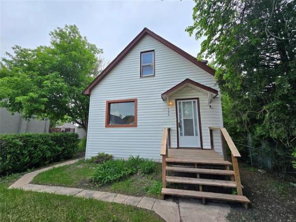 Home Photo - 592 Polson Avenue