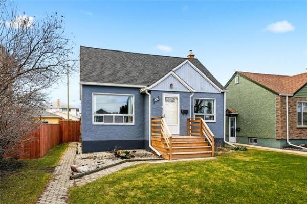 Home Photo - 304 Smithfield Avenue