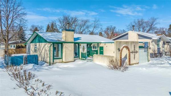 Home Photo - 55 Sabine Crescent