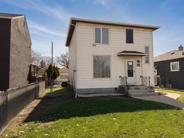 Home Photo - 709 Henderson Highway