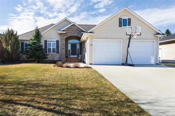 Home Photo - 38 Castlerock Cove