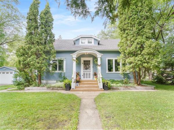 Home Photo - 409 4th Street