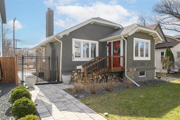 Home Photo - 272 Beaverbrook Street