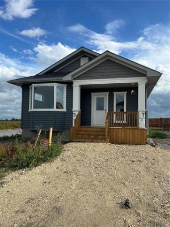 Home Photo - 35 MCCONKEY Crescent