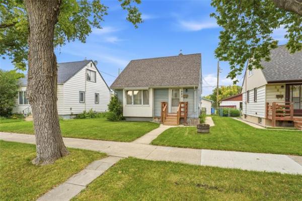 Home Photo - 483 Kavanagh Street