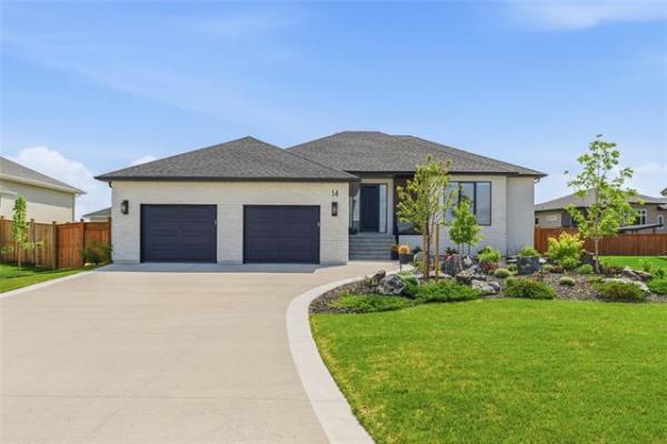 Home Photo - 14 CLERIHEW Crescent