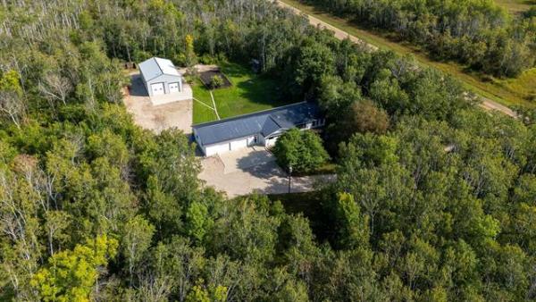 Home Photo - 20014 Moose Creek   23E Road