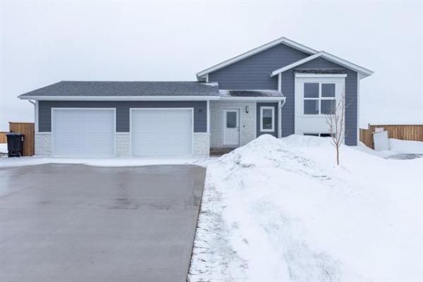 Home Photo - 85 York Crescent