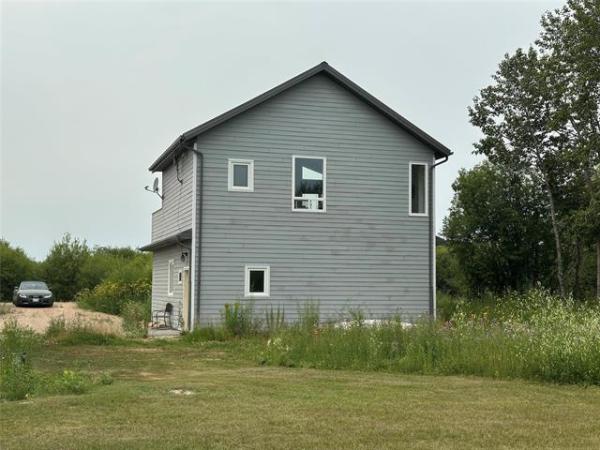 Home Photo - 135 VICTORIA Drive