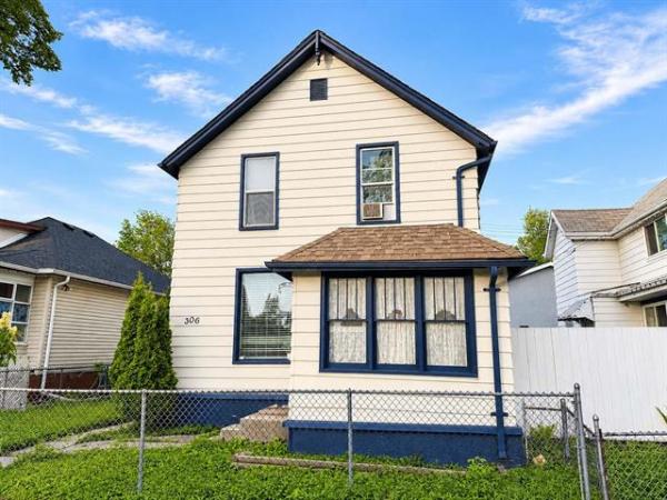 Home Photo - 306 Aberdeen Avenue