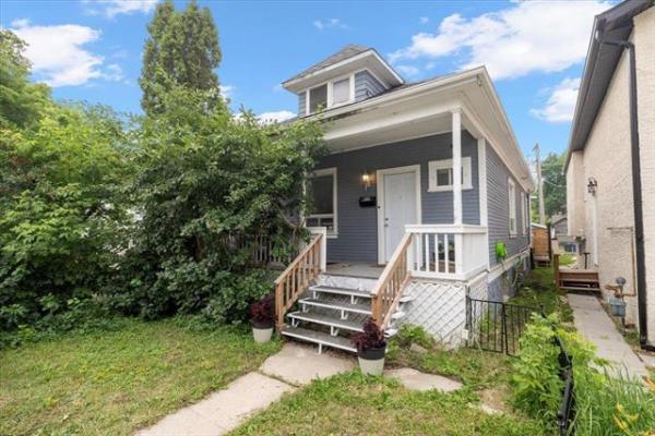 Home Photo - 304 Johnson Avenue