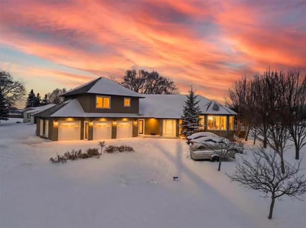 Home Photo - 943 MAIN Street