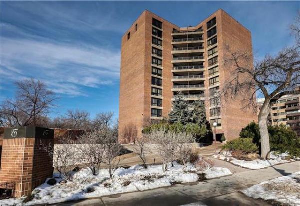 Home Photo - 808-255 Wellington Crescent