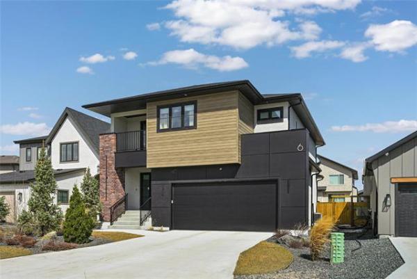 Home Photo - 6 Siddiqui Ridge