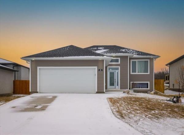 Home Photo - 23 LILLIES Lane