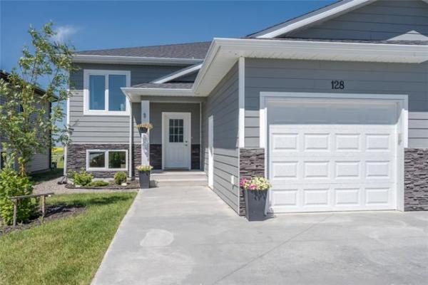 Home Photo - 128 Parkside Crescent