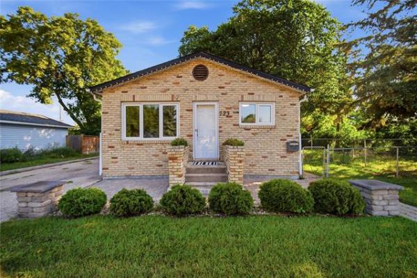 Home Photo - 723 Mclean Avenue
