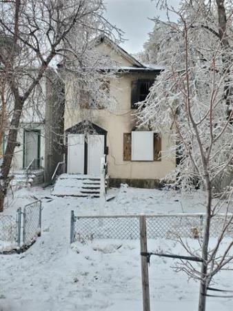 Home Photo - 328 Bannerman Avenue