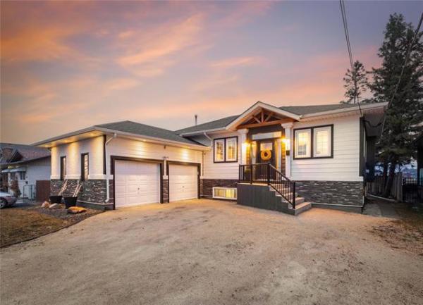 Home Photo - 671 Bonner Avenue