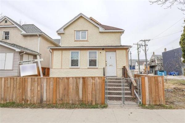 Home Photo - 458 Furby Street