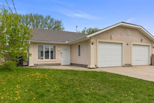 Home Photo - B-11 Ellice Avenue