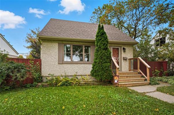 Home Photo - 102 Blenheim Avenue