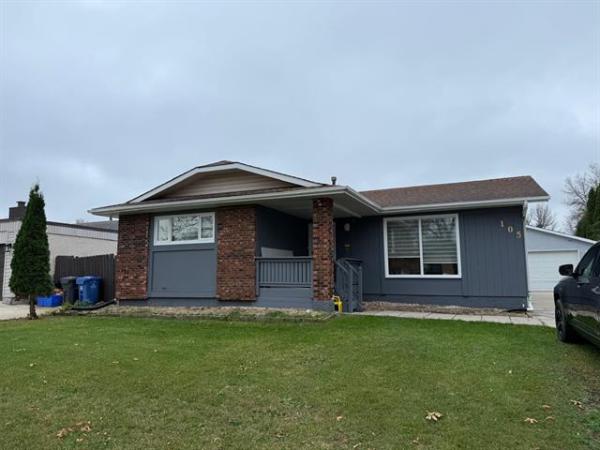 Home Photo - 105 Stacey Bay