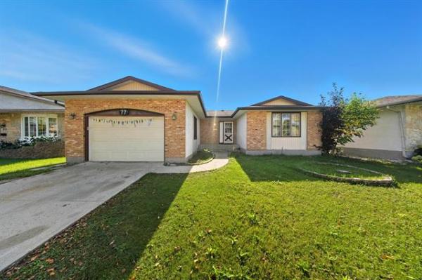 Home Photo - 77 Bondar Bay