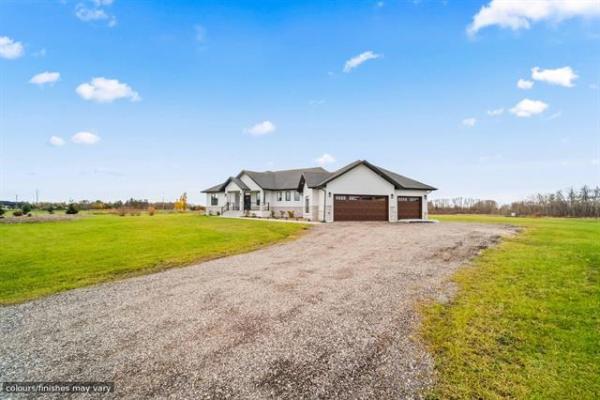 Home Photo - 2027 Naleway Road