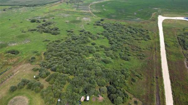 Home Photo - 40061 34 Road