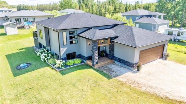Home Photo - 450 George Street
