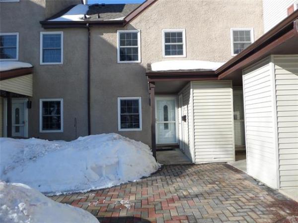 Home Photo - 6-642 Kenaston Boulevard