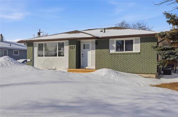 Home Photo - 157 Brelade Street