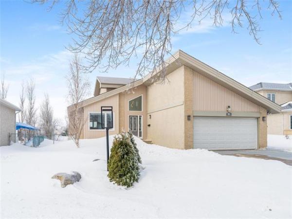 Home Photo - 104 Palms Boulevard