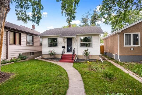 home photo - 257 Winterton Avenue