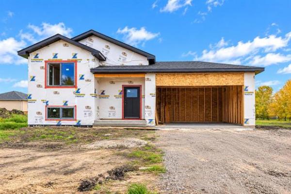 Home Photo - 341 Lavack Street
