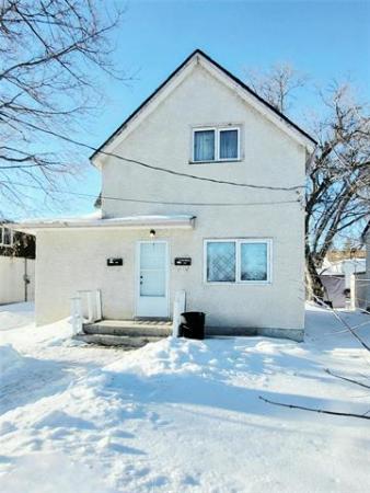 home photo - 477 MAIN Street