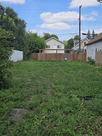 home photo - 679 Pritchard Avenue