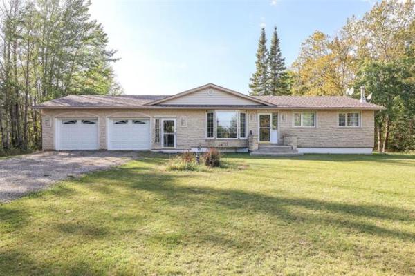 Home Photo - 67084 Pineridge Rd 24E Road