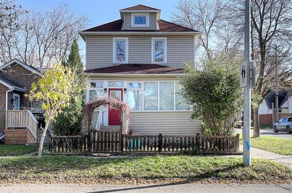 Home Photo - 152 Morley Avenue