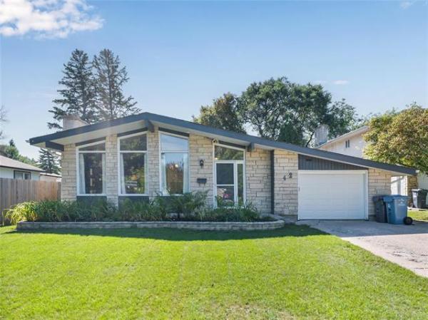Home Photo - 42 Millikin Road