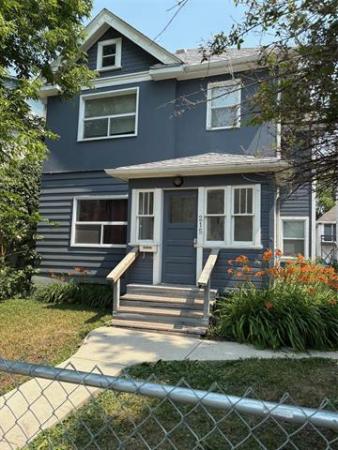 Home Photo - 215 Spence Street