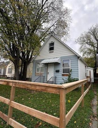 Home Photo - 896 Valour Road