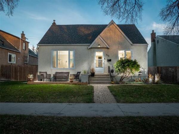 Home Photo - 610 Beaverbrook Street