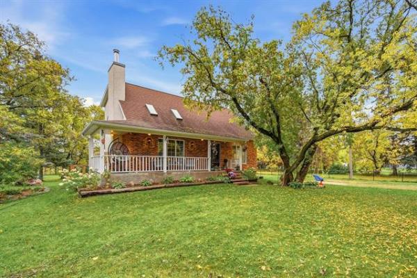 Home Photo - 50157 MUN 41E Road