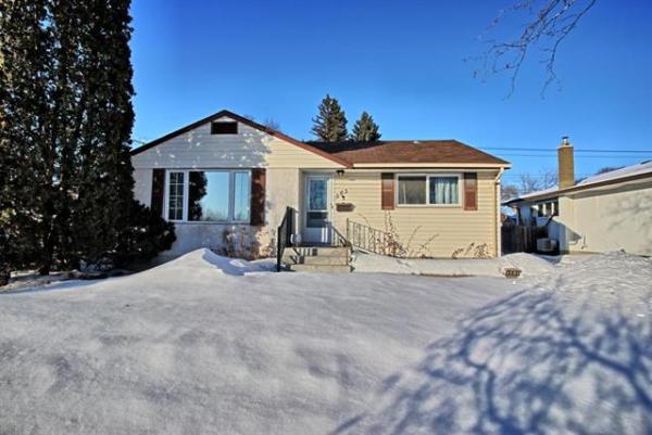 Home Photo - 563 McLeod Avenue