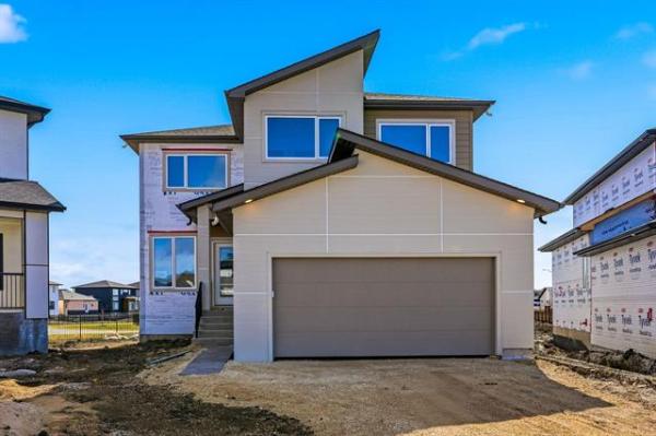 Home Photo - 5 Aster Point